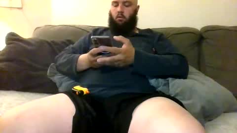 Snapshot of uncutbluecollarcock chatting on March 3, 10:54 am Uncut Rod online show from March 3, 10:54 am