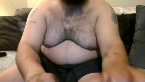 Snapshot of uncutbluecollarcock chatting on March 9, 10:19 am Uncut Rod online show from March 9, 10:19 am