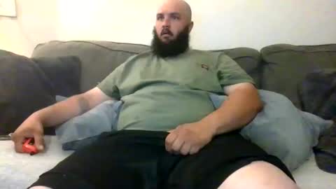 Snapshot of uncutbluecollarcock chatting on April 3, 9:51 am Uncut Rod online show from April 3, 9:51 am