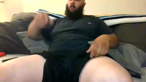 Snapshot of uncutbluecollarcock chatting on April 6, 10:05 am Uncut Rod online show from April 6, 10:05 am