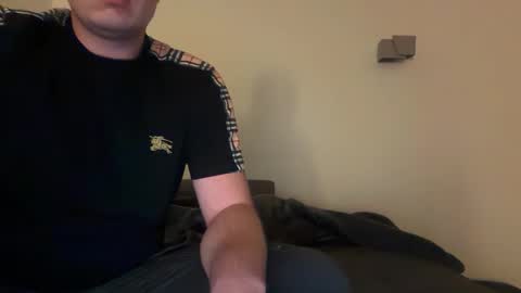 Tom online show from October 6, 11:24 pm