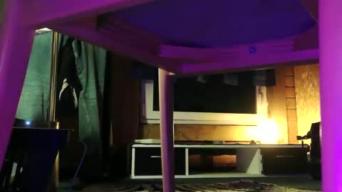 patricia online show from March 22, 6:22 pm