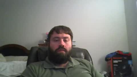 Snapshot of uncutman04 chatting on November 30, 8:40 am uncutman04 online show from November 30, 8:40 am