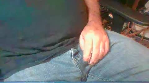 uncutmike7x5 online show from December 11, 6:20 pm