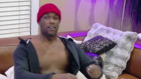 undecidedflame online show from February 1, 12:42 am