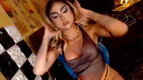BRIANNA online show from May 19, 9:15 am