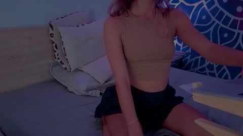 Alice online show from October 17, 3:36 pm