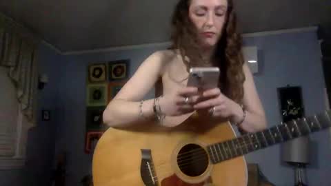 Lola Moonstone online show from March 14, 3:23 am