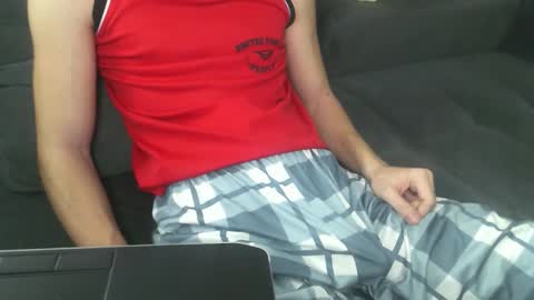 Snapshot of uniqueboy22 chatting on March 23, 11:47 am uniqueboy22 online show from March 23, 11:47 am