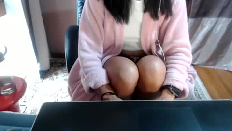 unlimitedloving online show from April 26, 1:14 am