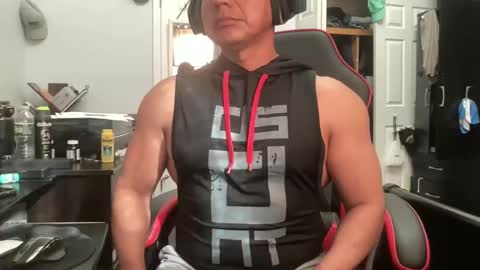 unlobitooenwallstreet online show from October 5, 7:56 pm