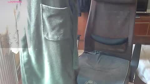 Snapshot of unnamedcock chatting on November 29, 9:23 am unnamedcock online show from November 29, 9:23 am