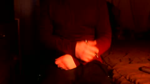 untouchableace84 online show from November 12, 8:26 am