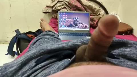 Snapshot of unufathi331 chatting on January 17, 10:44 am unufathi331 online show from January 17, 10:44 am