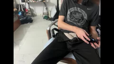 Snapshot of unverifiedbwc chatting on February 28, 2:53 pm Stepbro online show from February 28, 2:53 pm