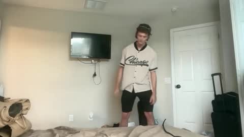 Snapshot of unverifiedbwc chatting on September 17, 8:10 pm Stepbro online show from September 17, 8:10 pm