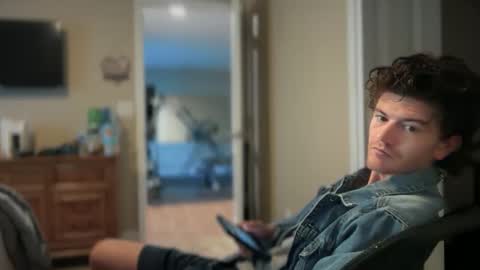 Snapshot of unverifiedbwc chatting on September 21, 11:34 am Stepbro online show from September 21, 11:34 am