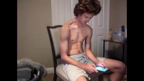 Snapshot of unverifiedbwc chatting on October 29, 10:06 am Stepbro online show from October 29, 10:06 am