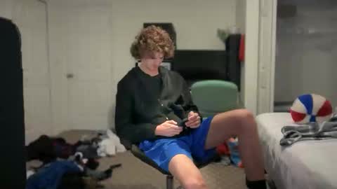 Snapshot of unverifiedbwc chatting on November 8, 10:19 pm Stepbro online show from November 8, 10:19 pm