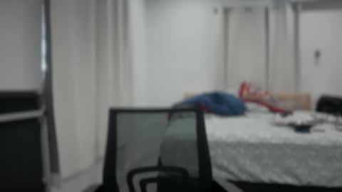 Stepbro online show from December 16, 2:33 pm