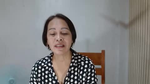 Snapshot of ur_asianbemvie69 chatting on June 11, 8:23 am bemvie online show from June 11, 8:23 am