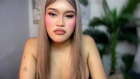 ur_bombshellpatty online show from April 29, 5:30 pm