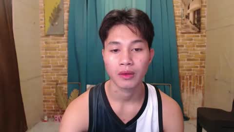 Snapshot of ur_boy_mark chatting on October 25, 9:28 am ur_boy_mark online show from October 25, 9:28 am