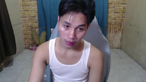 Snapshot of ur_boy_mark chatting on October 30, 9:33 am ur_boy_mark online show from October 30, 9:33 am