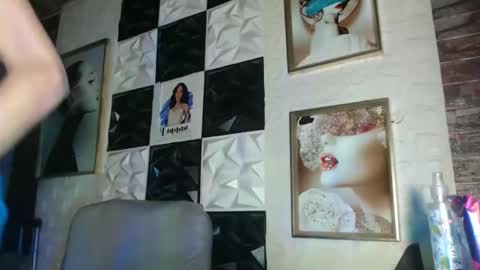 chrizzy online show from October 20, 4:46 am