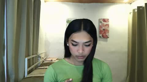 ur_dazzlingmorenaxx online show from July 22, 3:20 am