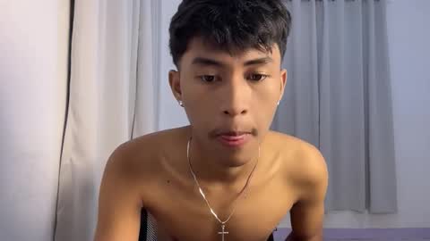 ur_fuckerbttm online show from November 8, 9:09 am