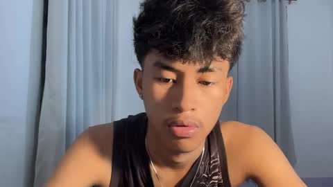 ur_fuckerbttm online show from February 1, 12:15 pm