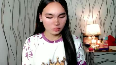 QUEENSY online show from October 21, 3:35 pm