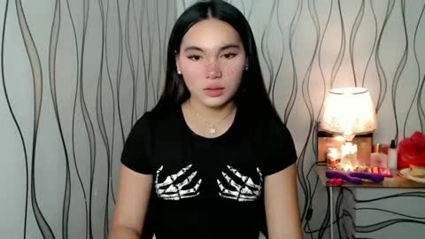 QUEENSY online show from November 17, 1:11 am