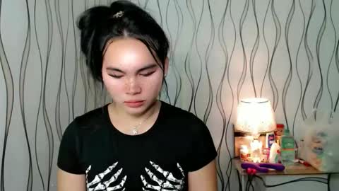 QUEENSY online show from November 26, 9:27 pm