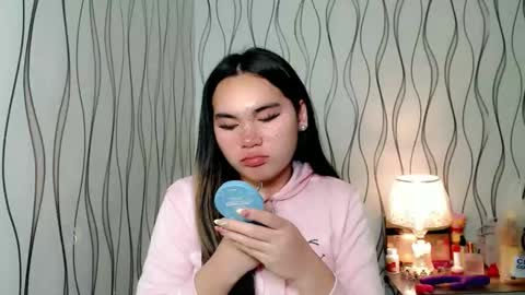 QUEENSY online show from December 16, 7:30 pm