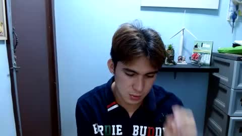 Ur jayqutee online show from December 11, 10:27 pm