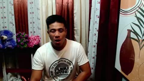 Snapshot of ur_pinoydave chatting on March 8, 3:24 pm Dave online show from March 8, 3:24 pm