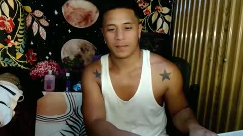 Snapshot of ur_pinoydave chatting on January 7, 9:23 am Dave online show from January 7, 9:23 am