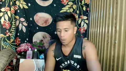 Snapshot of ur_pinoydave chatting on January 10, 6:48 am Dave online show from January 10, 6:48 am