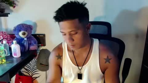 Snapshot of ur_pinoydave chatting on February 1, 3:38 am Dave online show from February 1, 3:38 am