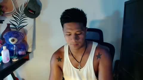 Snapshot of ur_pinoydave chatting on February 20, 2:30 am Dave online show from February 20, 2:30 am