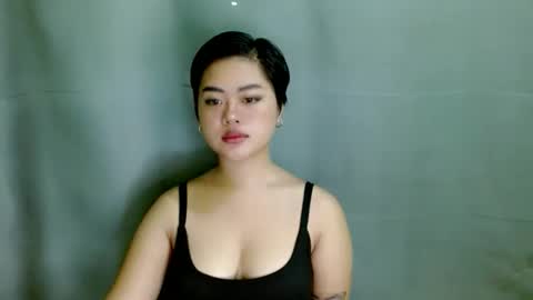 zey  online show from January 8, 3:42 am