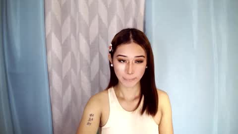 Snapshot of ur_rianlover chatting on November 1, 5:42 am ur_rianlover online show from November 1, 5:42 am