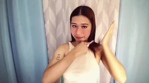 Snapshot of ur_rianlover chatting on November 2, 7:38 pm ur_rianlover online show from November 2, 7:38 pm