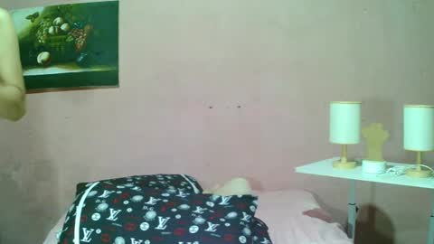 ur_sexybabe_ehra online show from January 6, 4:47 am