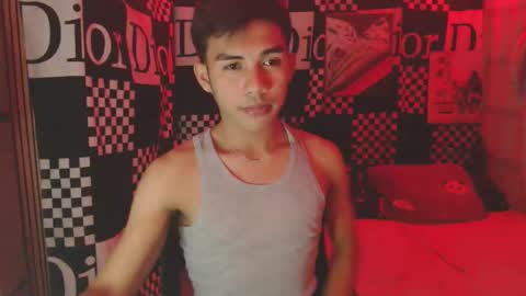 Snapshot of ur_shan21 chatting on April 7, 4:18 pm ur_shan21 online show from April 7, 4:18 pm