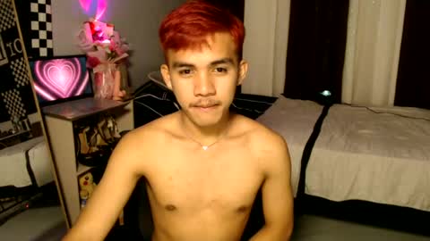 Snapshot of ur_shan21 chatting on June 15, 4:20 pm ur_shan21 online show from June 15, 4:20 pm