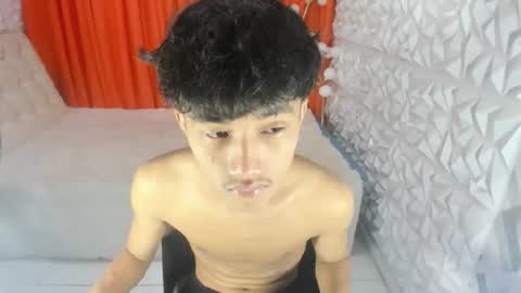 Snapshot of ur_timmy chatting on March 29, 5:02 pm ur_timmy online show from March 29, 5:02 pm