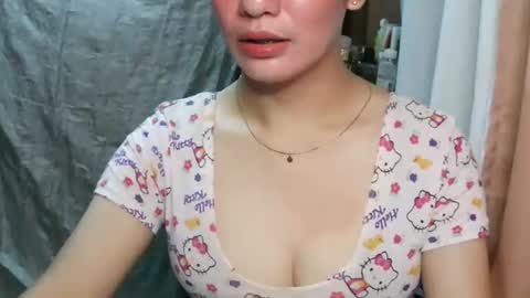 ur_yassy online show from June 1, 10:06 am